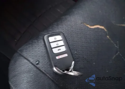 2014 Honda Accord Ex-L V-6 z USA, uszkodzony, nr VIN 1HGCR3F83EA008209